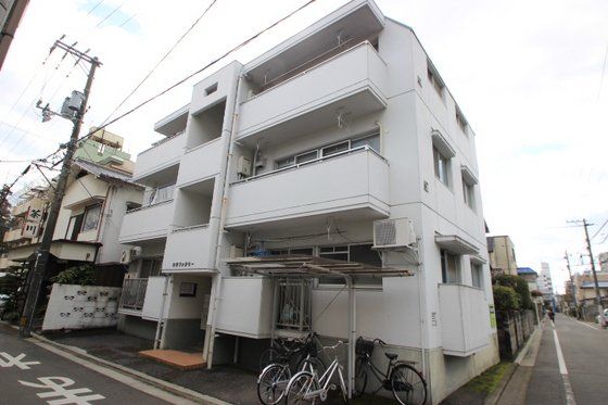 平岡ファミリービル大宮の外観画像