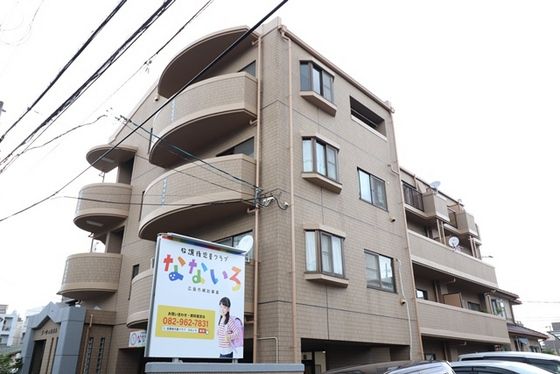 ゴーウェル福島の外観画像