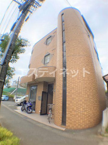 アーバニア成田の外観画像