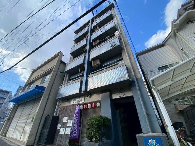 ビッグアップルビルの外観画像