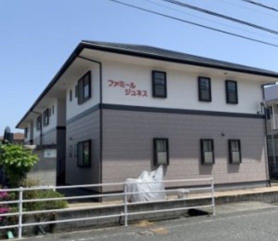 ファミールジュネスの外観画像