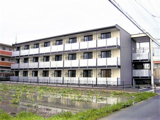 レオパレスビューテラス草内の外観画像