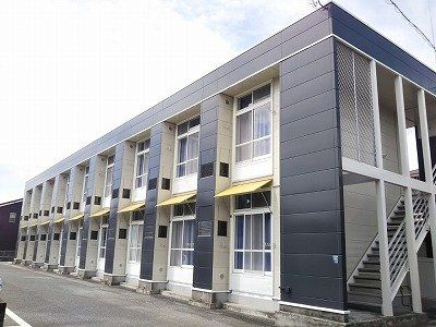 レオパレス戸島Ⅱの外観画像
