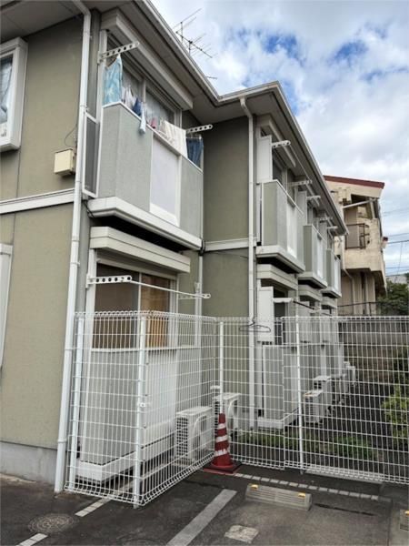 シャレー三鷹の外観画像