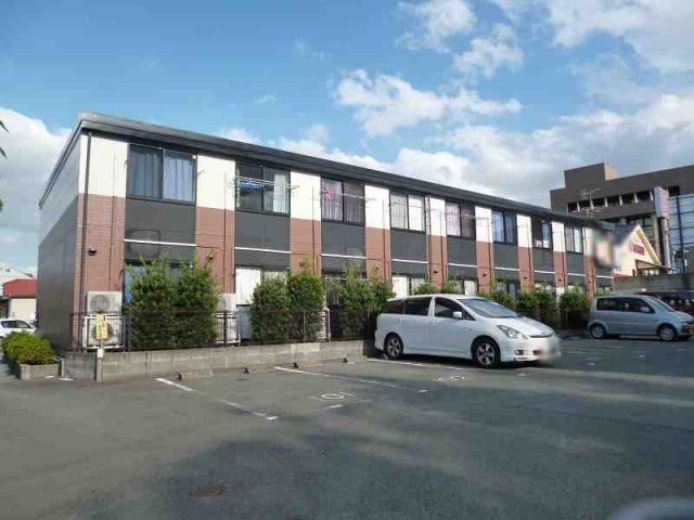 レオパレス梨乃木坂二番館の外観画像