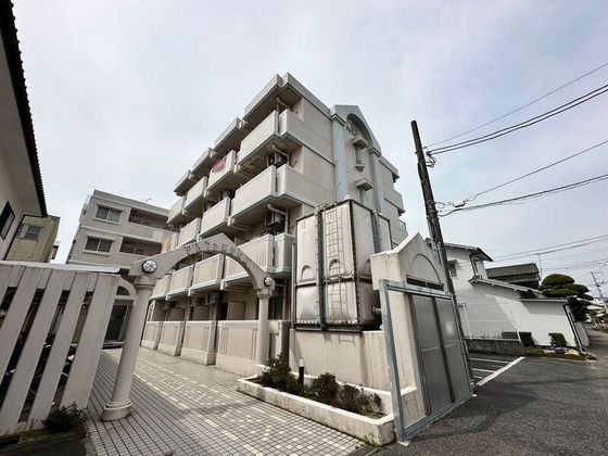 アルファ東古松Ⅱの外観画像