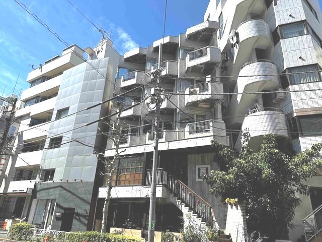 青山ポニーハイムの外観画像