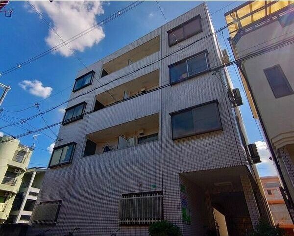 パーソナル18番館の外観画像
