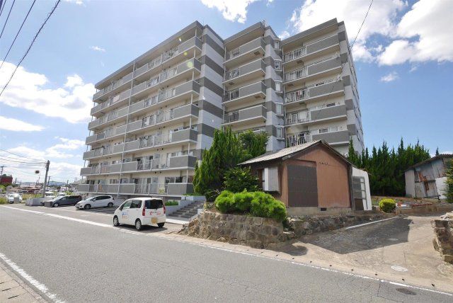 サンパーク通谷II 104号の外観画像