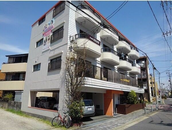 カーサタカミ覚王山の外観画像