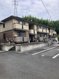 シャルマンハイツの外観画像