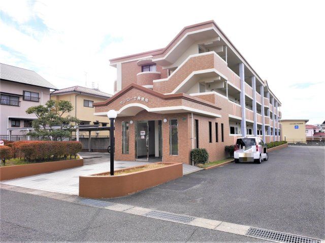 サンローゼ楠橋南の外観画像
