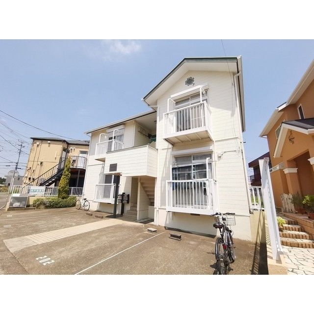 アドラシオン春日の外観画像
