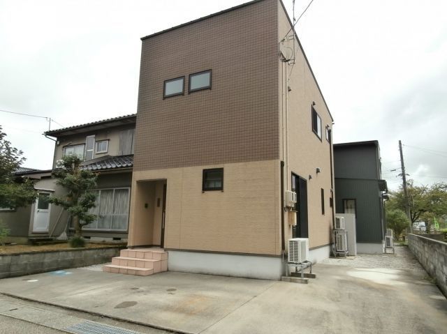 フルールの外観画像