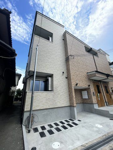 F8石津の外観画像