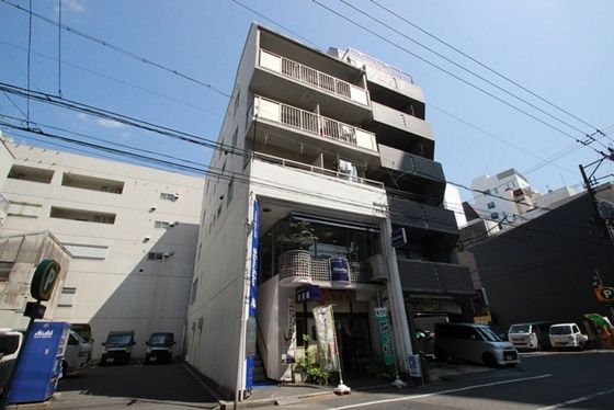 平岩ビルの外観画像