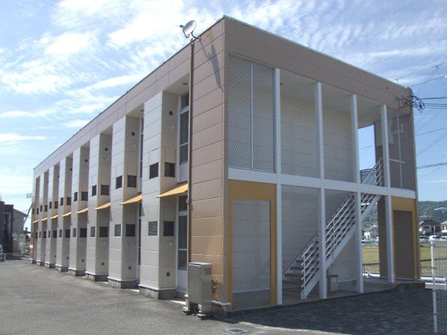 レオパレスTASLAGEの外観画像