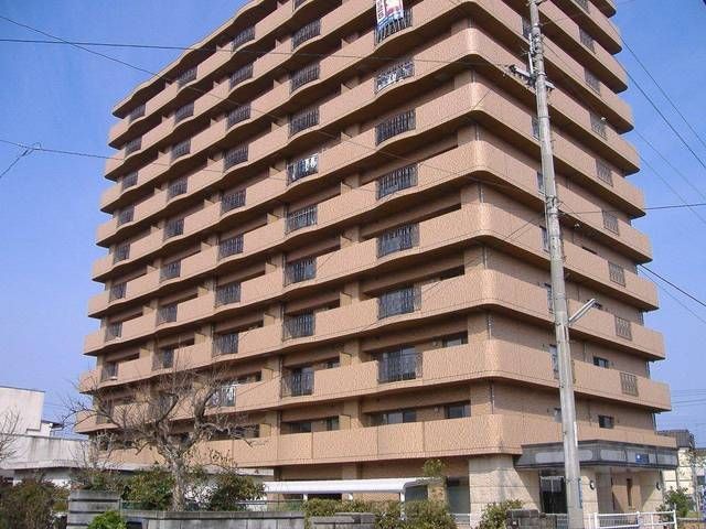 マリベール中須賀の外観画像