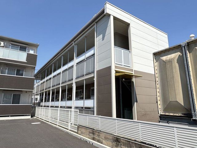 レオパレスバックスの外観画像