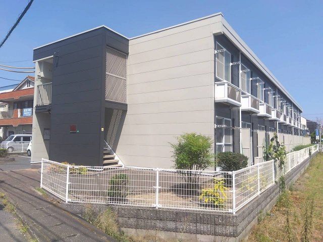 レオパレスコンフォールの外観画像