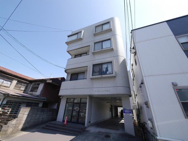 アルカサール菅原の外観画像