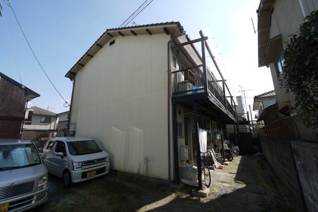 福泊アパートの外観画像
